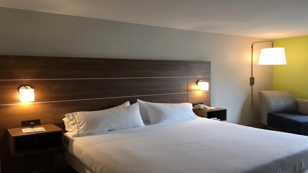 Holiday Inn Express North טיילר מראה חיצוני תמונה