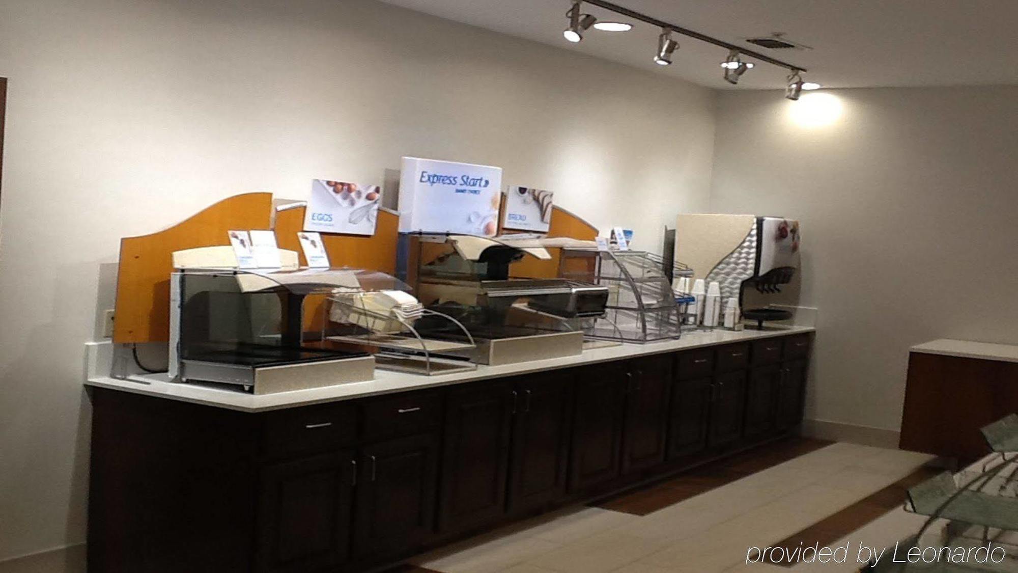 Holiday Inn Express North טיילר מראה חיצוני תמונה