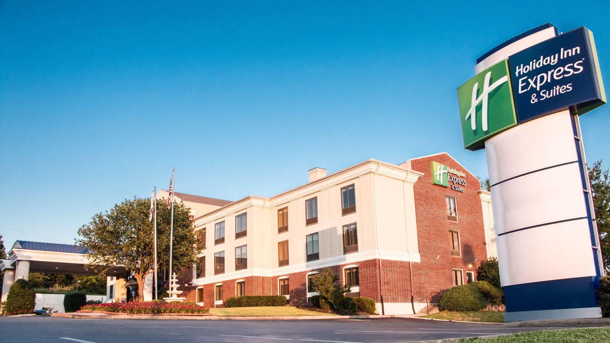 Holiday Inn Express North טיילר מראה חיצוני תמונה