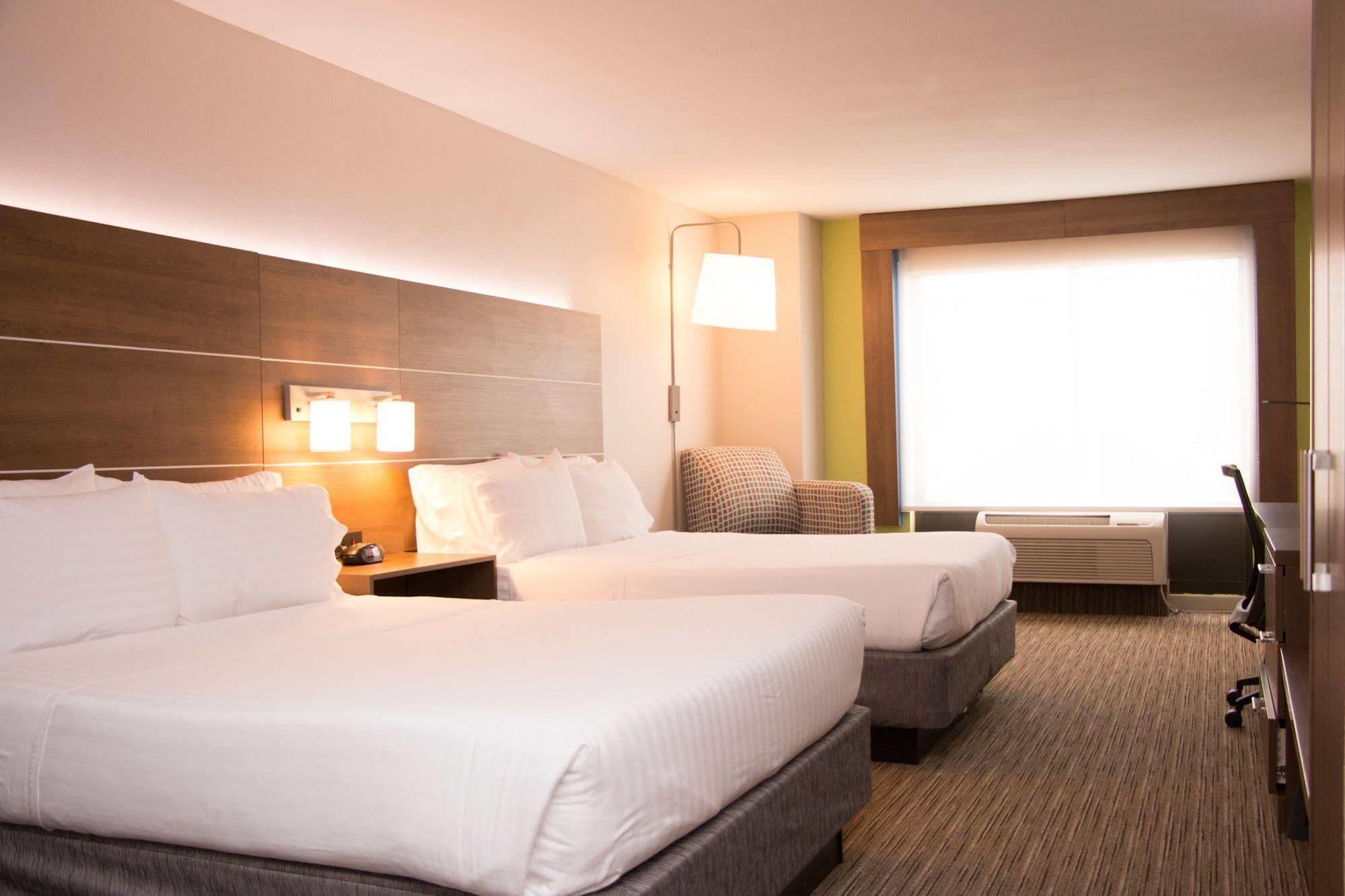 Holiday Inn Express North טיילר מראה חיצוני תמונה