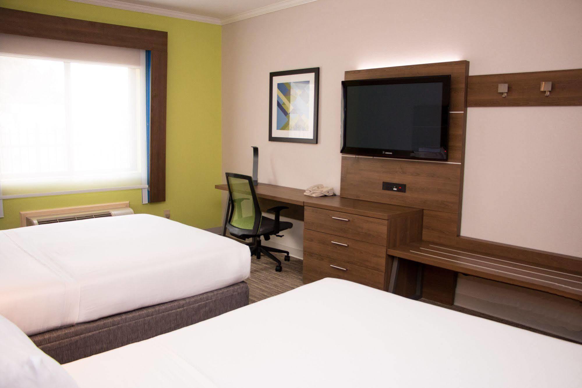 Holiday Inn Express North טיילר מראה חיצוני תמונה