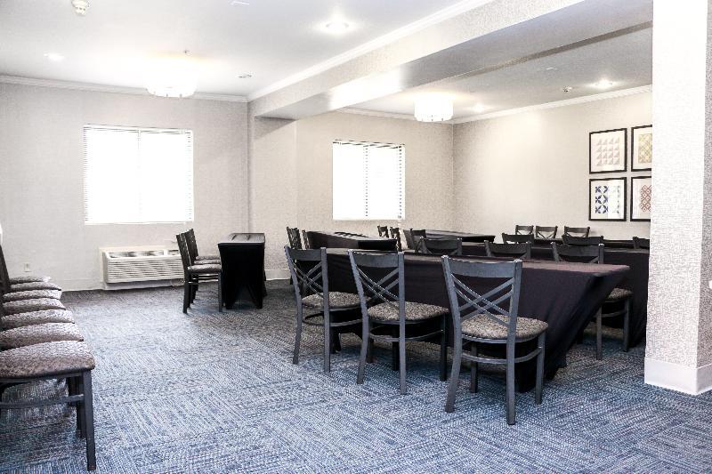 Holiday Inn Express North טיילר מראה חיצוני תמונה