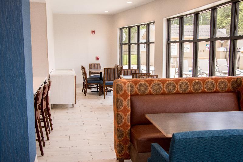 Holiday Inn Express North טיילר מראה חיצוני תמונה